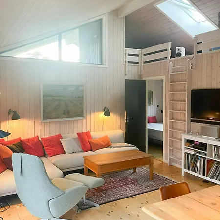 Feriehus Nature And Calm In Modern On Tuse Naes *