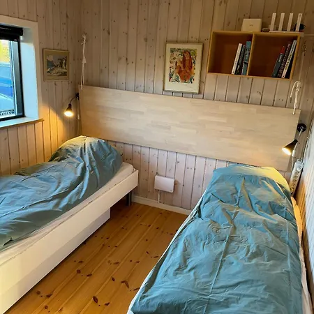 Nature And Calm In Modern On Tuse Naes Tatil Evi *